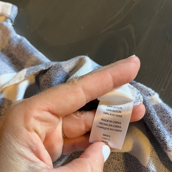 Rails Checkered Cuff Sleeve Button Down Shirt - Picture 8 of 8